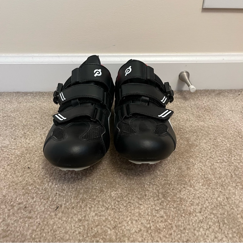 Peloton size 37/6 US Cycling Shoes